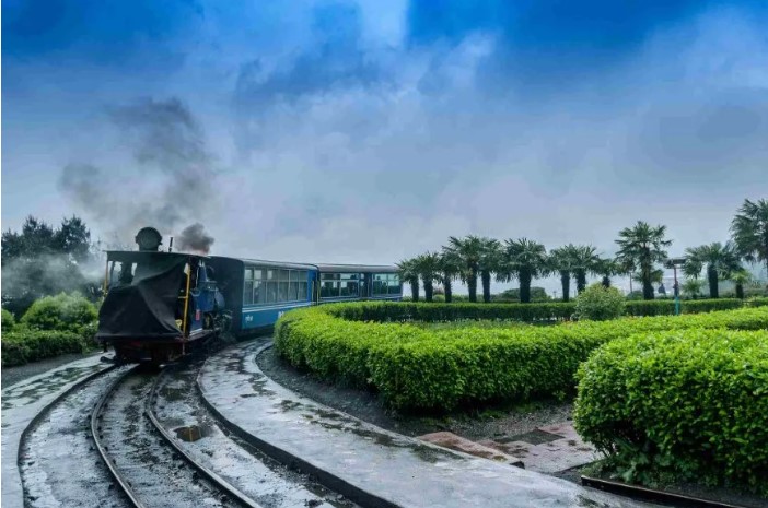 Enjoy the toy train ride